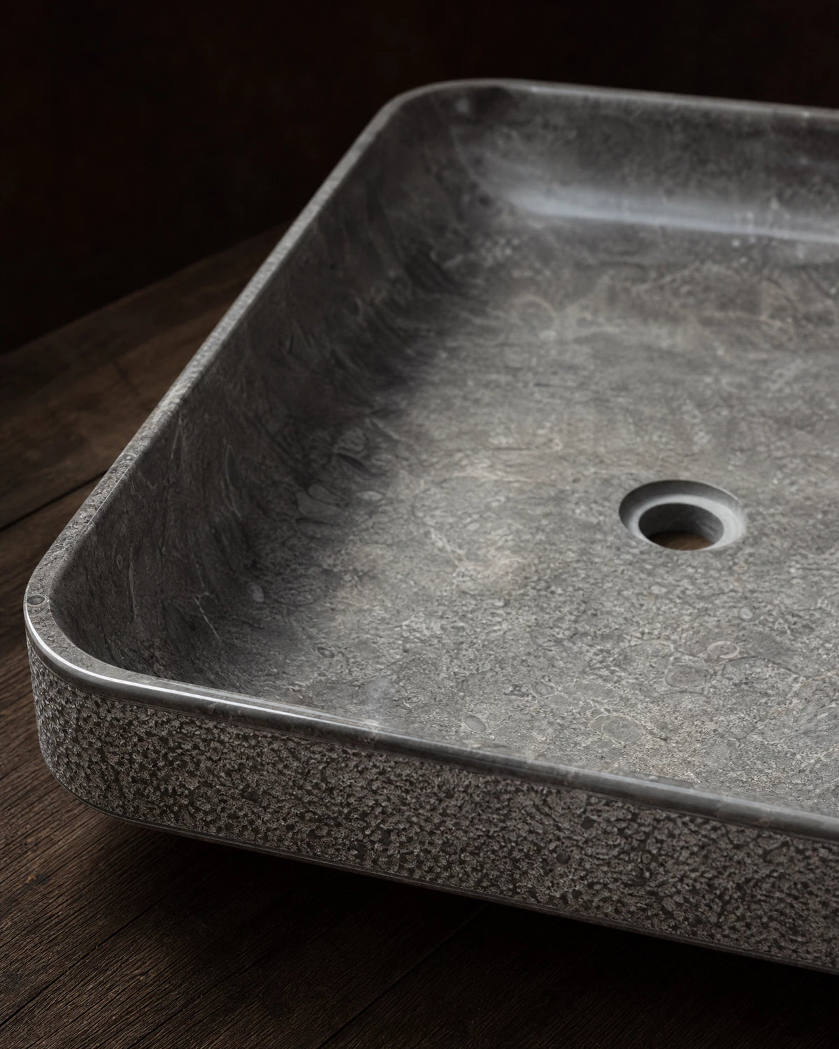 Lavabo Cobalto de GRADO PÉTREO — detalle de piedra